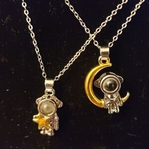 M Jartoria BFF Necklace for 2-Sun and Moon Pendant Necklaces